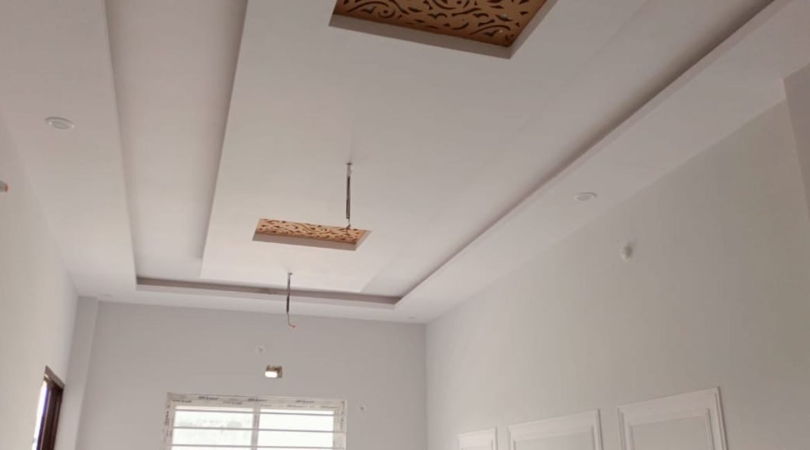 3 BHK Row House for Sale at Kursi Road