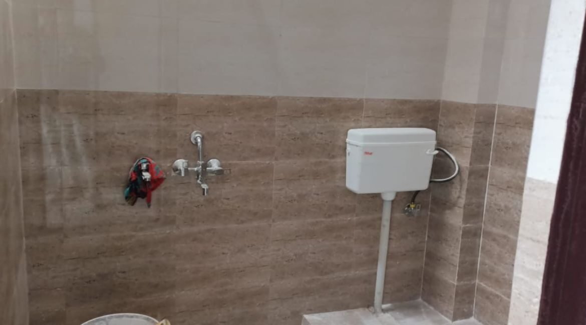 3 BHK Row House for Sale at Kursi Road