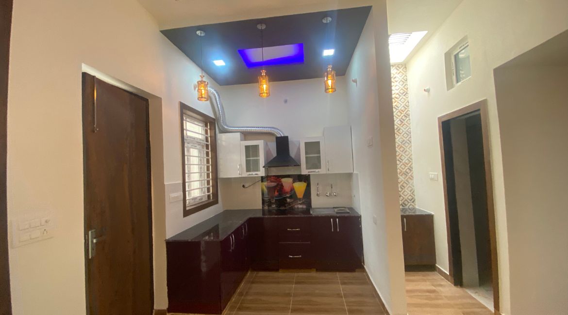 3bhk-villa-for-sale-in-kursi-road-6