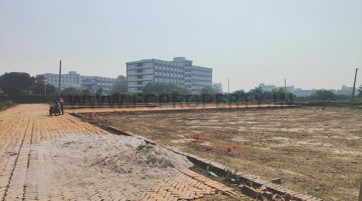 plots-for-sale-in-Lucknow-near-Integral-University-1