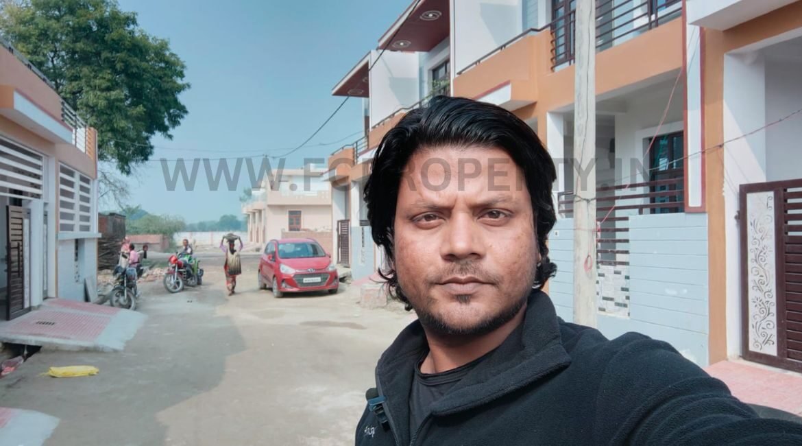 2/3 BHK Independent Row House for Sale in Kursi Road