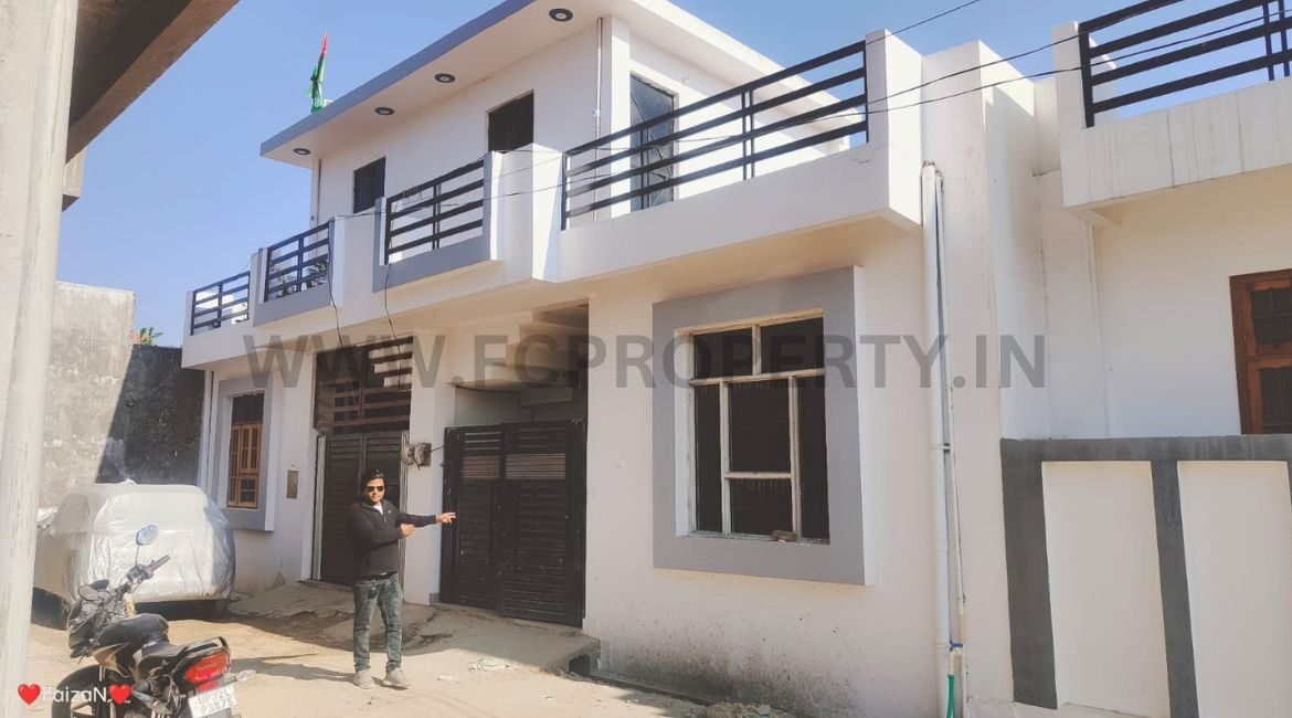 2 BHK Independent House For Sale In Jankipuram Sec-1