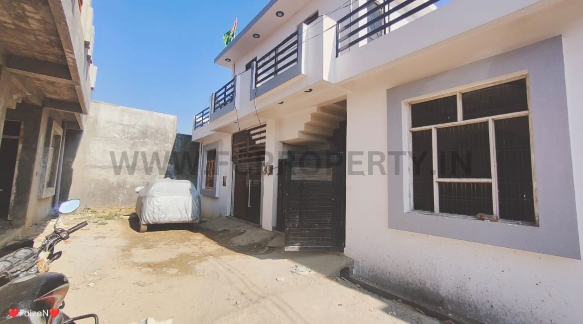 2 BHK Independent House For Sale In Jankipuram Sec-1