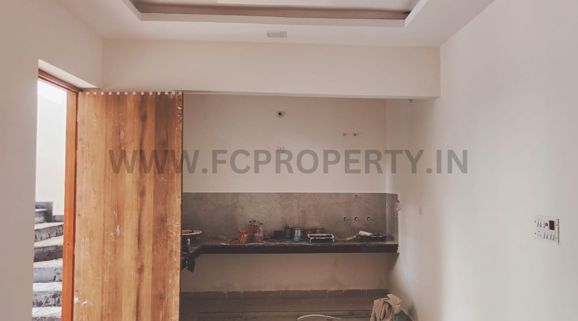 2-bhk-house-for-sale-in-scorpio-colony-kursi-road-4