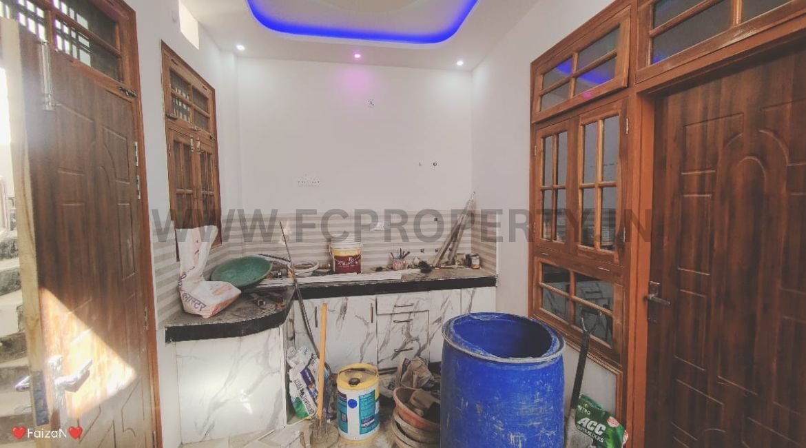 3 BHK Villa / House for Sale in Jankipuram