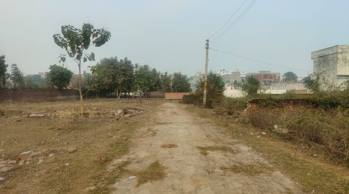 Plot for Sale in Lucknow Integral Uni. Kursi Road Tedipuliya