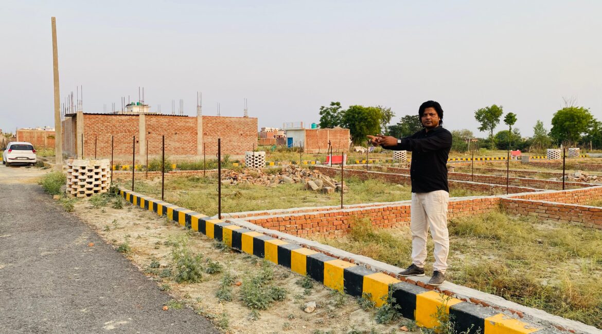 Plot For Sale Golden opportunity to buy plot in Lucknow at cheap prices