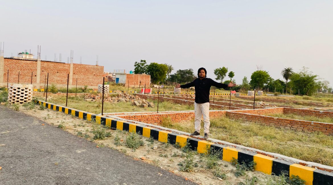 Plot For Sale Golden opportunity to buy plot in Lucknow at cheap prices