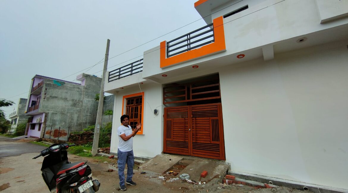 2Bhk cheapest house for sale dipo churaha kursi road Lucknow