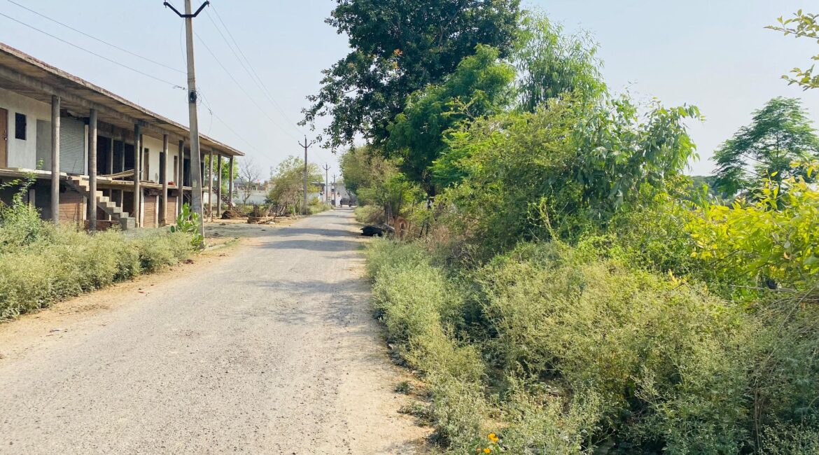 Plot For Sale integral dassauli kursi road lucknow Tedipuliya