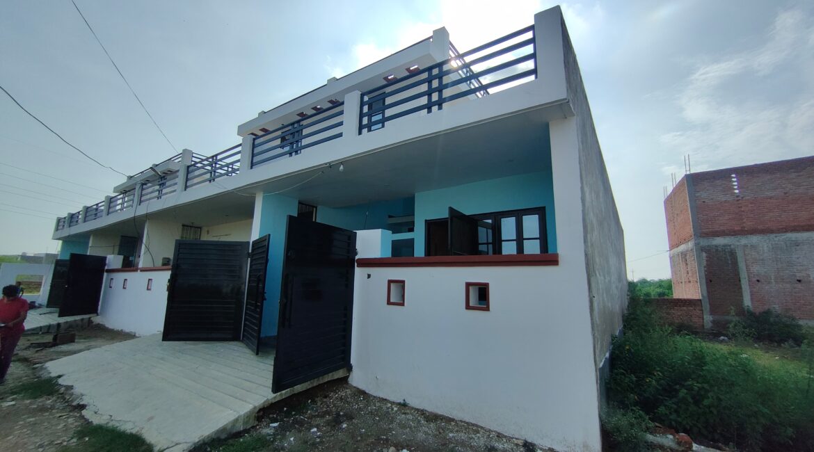 2BHK House For Sale Jankipuram Vistar Near Tiny Tots School Lucknow