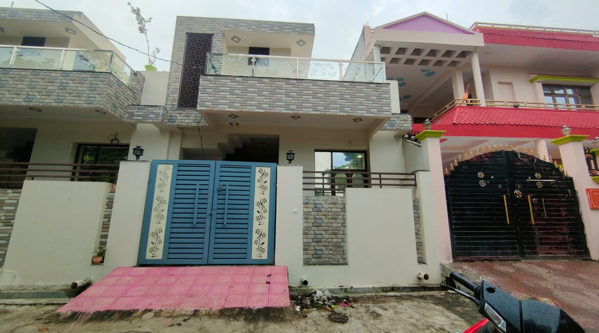 2bhk house for sale in IIM Road Balaji enclave near by sd palace